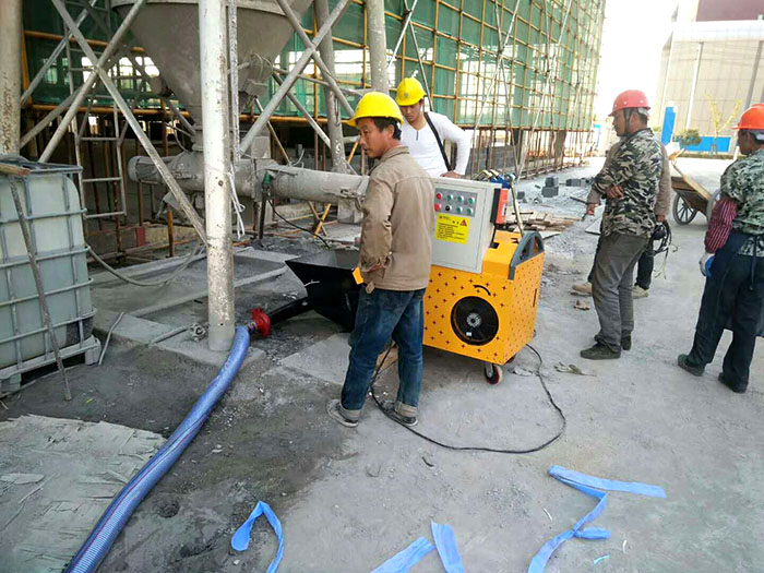 二次結(jié)構(gòu)柱輸送泵多少錢設備施工現(xiàn)場