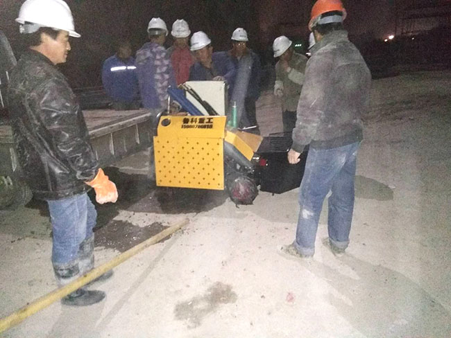 11月30日南京二次結(jié)構(gòu)泵合作明發(fā)集團南京千秋業(yè)水泥制品工程