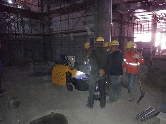 二次構造柱泵華彩天地施工