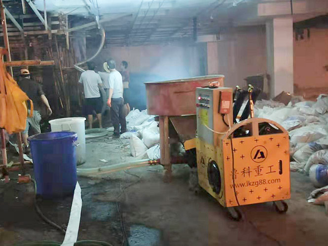 二次構(gòu)造柱混凝土澆筑泵合作華地建筑萬(wàn)科生態(tài)城地下室柱子加固項(xiàng)目 二次構(gòu)造柱混凝土澆筑泵合作華地建筑萬(wàn)科生態(tài)城地下室柱子加固項(xiàng)目